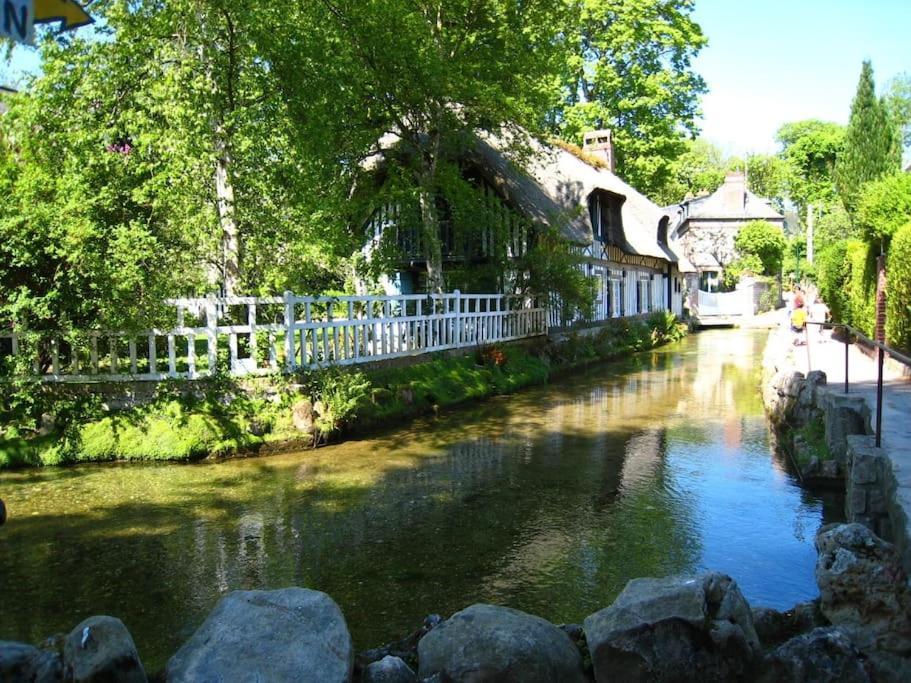 Studio Veules Les Roses Proximite Centre Ville Et Plage Dış mekan fotoğraf